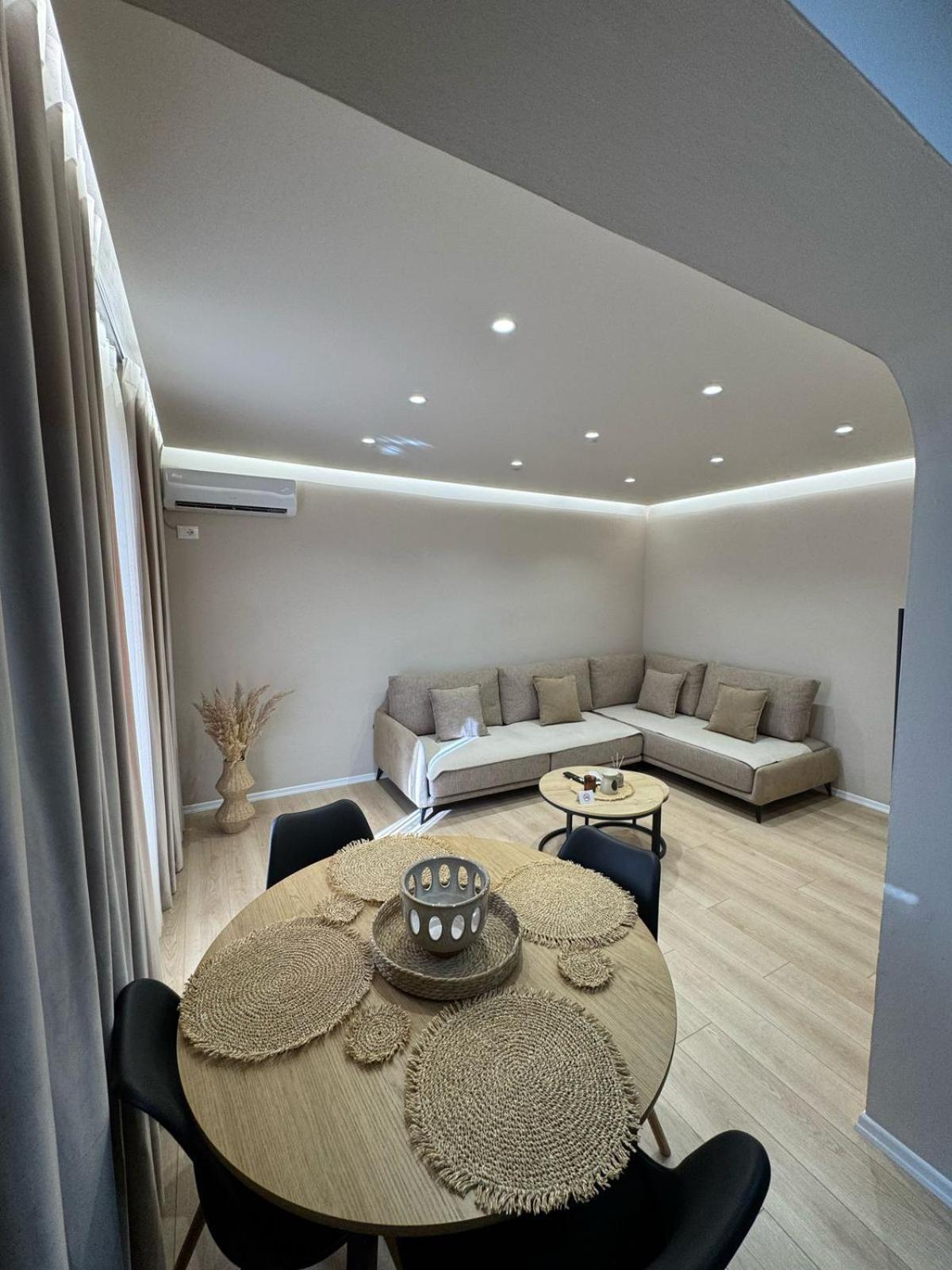 Ajza Apartamento *